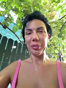 SelineVelvet webcam