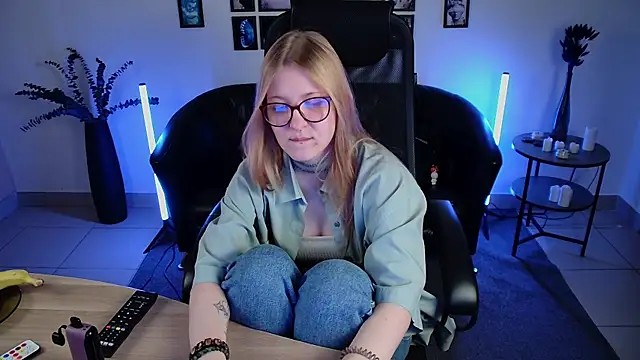 lanafitch webcam
