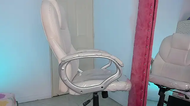 elli_scott_1 webcam