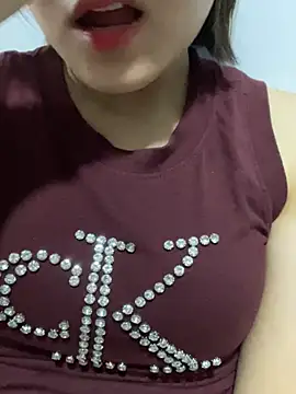 Xuka_18 webcam