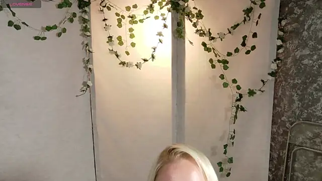AlexiaWonder webcam