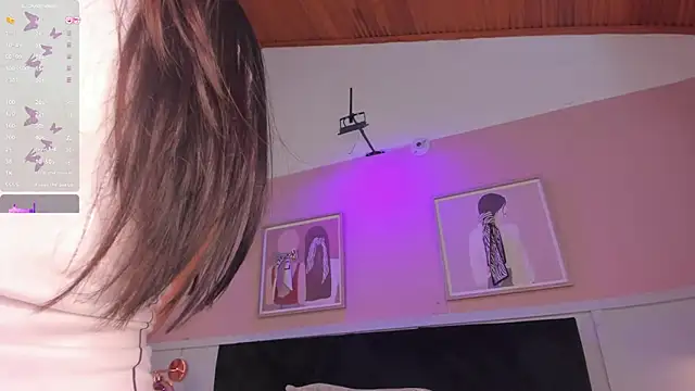 elodie_walker webcam