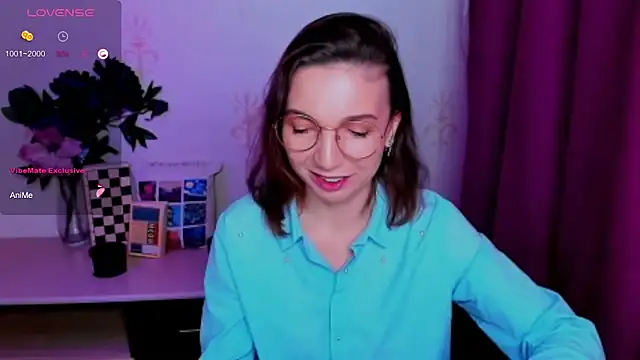 KindHazelHere_ webcam