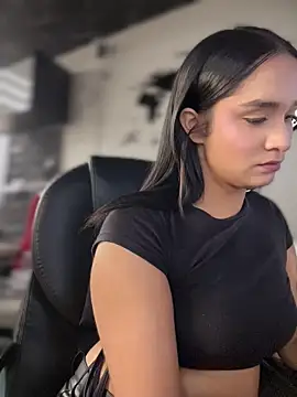 Isabella-Teen webcam