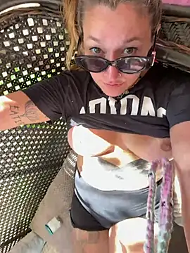 tWerKinGirl36 webcam