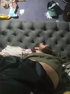 hairy_mannn webcam