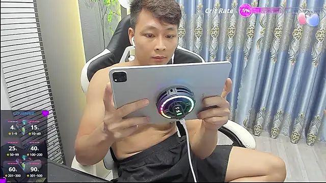 Naughty___asian webcam