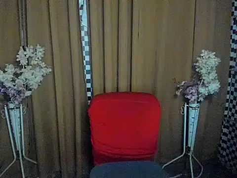 AshantTsiBigCock webcam