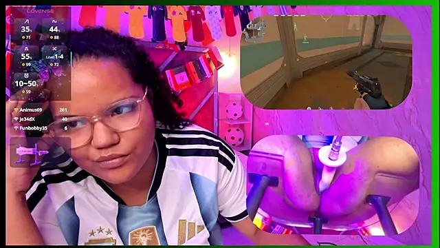 MhiaRey webcam