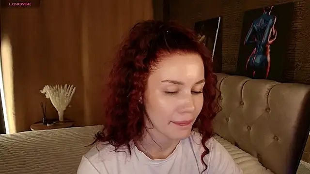 Aria_Mila webcam