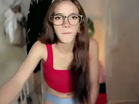 Leijona_Milker webcam