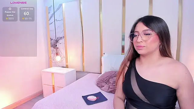 KamilaVegga webcam