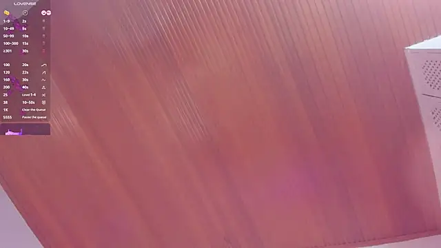 elodie_walker webcam