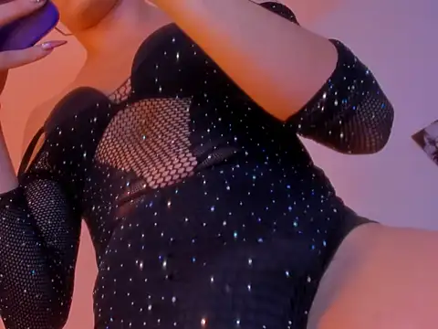 queen_charlotte_hots - Queen_Charlotte_Hots's free webcam - UK Sex Cams