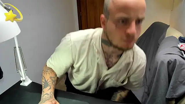 layneinchains webcam
