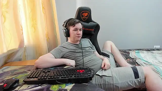 iliaskrislove webcam