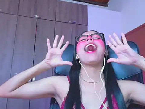 _ALLYSON18_ webcam