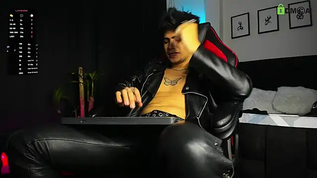 LyleBennett_ webcam