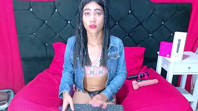 aleja_spearsx webcam