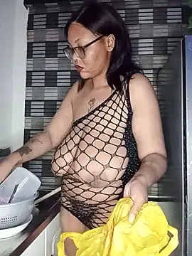 ShantelBootyBoobs webcam