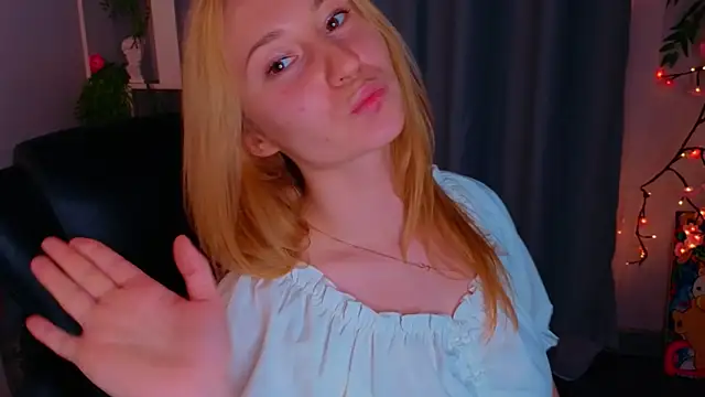RosalieHandley webcam