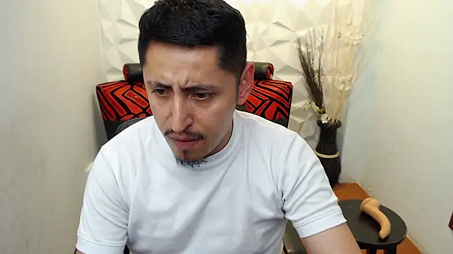 Alexx_levi webcam