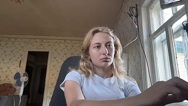 LisaBam webcam