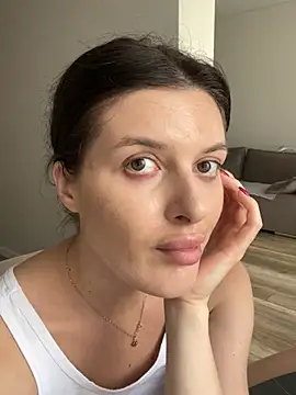 little_belucci webcam