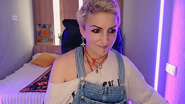 Sweet-n-Strong live cam on StripChat