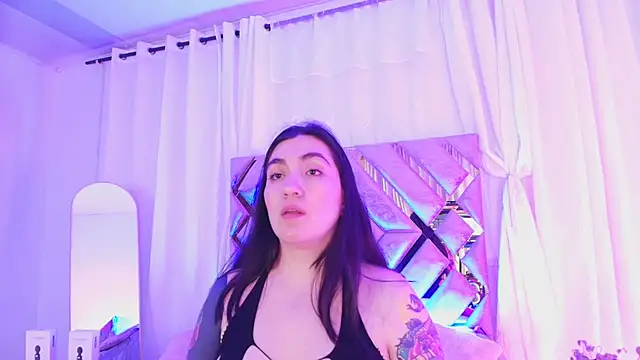 KathiaJenner live cam on StripChat
