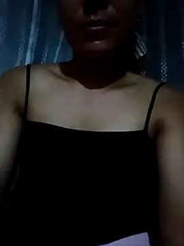 mia0033 live cam on StripChat