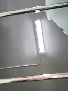 MissNyraSecret webcam
