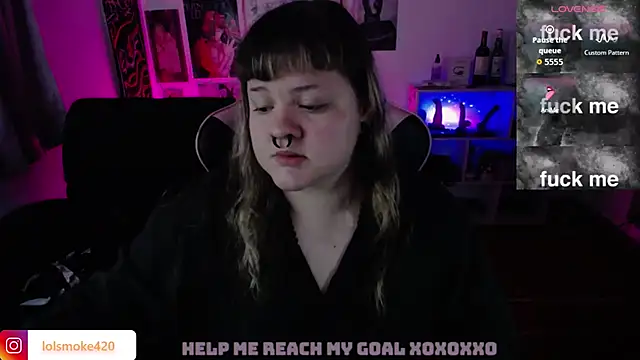 Bdsm_and_fries webcam