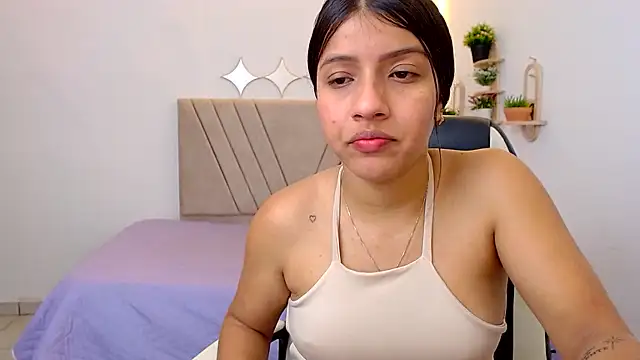 zara_cute webcam