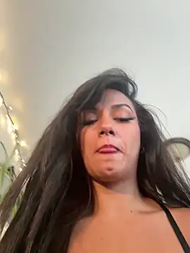Kittybangerangbang webcam