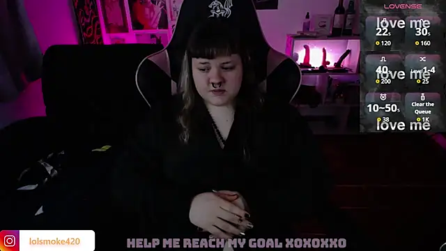 Bdsm_and_fries webcam