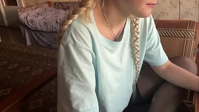 AlisiaStreitmatter webcam