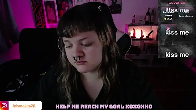 Bdsm_and_fries webcam