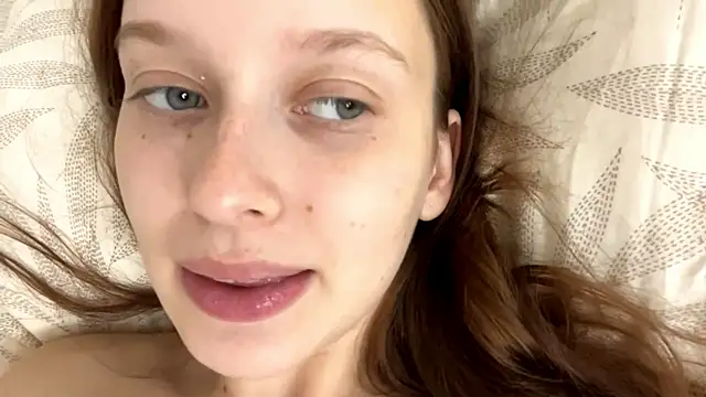 Eva_Shining_Star webcam