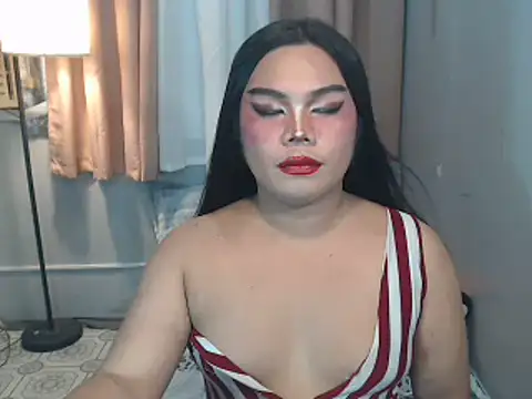 TSbrianaHugeCock webcam
