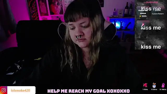 Bdsm_and_fries webcam