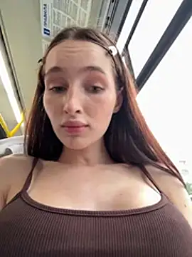 -missbehaving-'s live cam