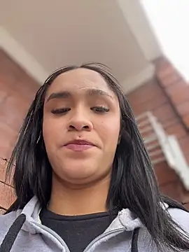Isabella-Teen