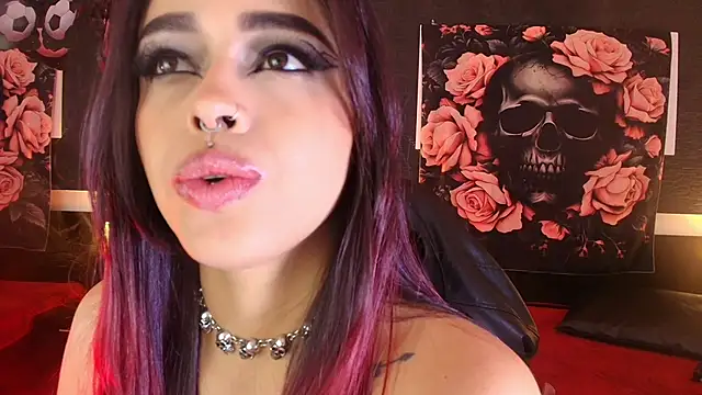 EvaaFoxxy1 webcam