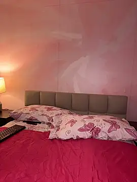 Beella1_ webcam
