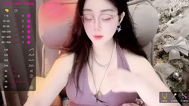 Monica-666888- webcam