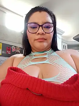 SelennaCooper webcam