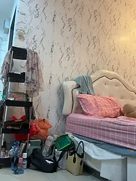 Ponthip live sex cam