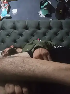 hairy_mannn webcam