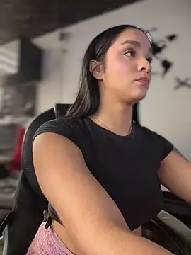 Isabella-Teen